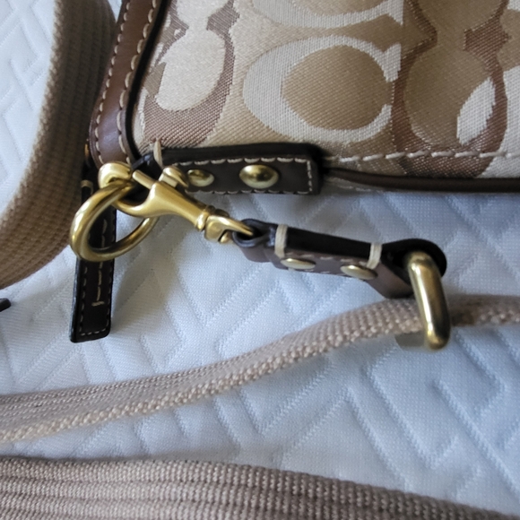 Coach Signature Crossbody Bag - Brown and Tan - Picture 4 of 10
